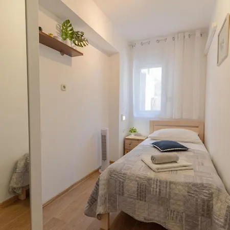 Marjan Hill 3-br Apt,5 Guests Private Garden Near Apartman Split