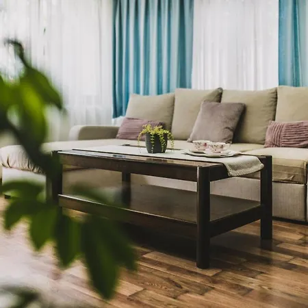 Διαμέρισμα Marjan Hill 3-br Apt,5 Guests Private Garden Near Σπλιτ