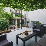 Marjan Hill 3-br Apt,5 Guests Private Garden Near Lägenhet *