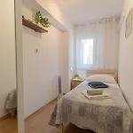 Marjan Hill 3-br Apt,5 Guests Private Garden Near Lägenhet Split