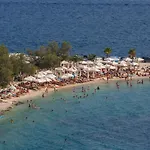 Marjan Hill 3-br Apt,5 Guests Private Garden Near Lägenhet Split